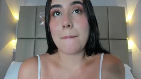 Snapshot of gabyparker_ chatting on October 2025 12:35:02 PM Gaby online show from October 2025 12:35:02 PM