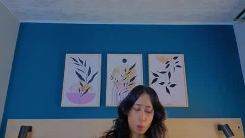 Gaby online show from October 2025 08:05:02 PM