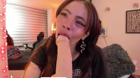 Gabby online show from October 2025 04:25:02 AM