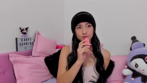 gabyye capprins online show from January 2025 11:48:01 PM