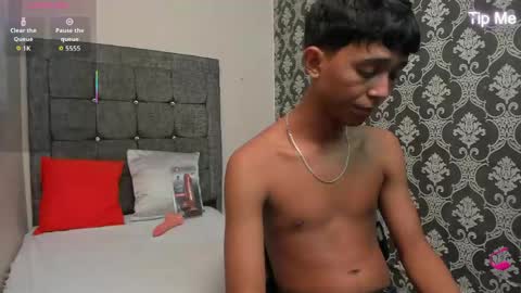 Gael  online show from April 2026 07:26:01 PM