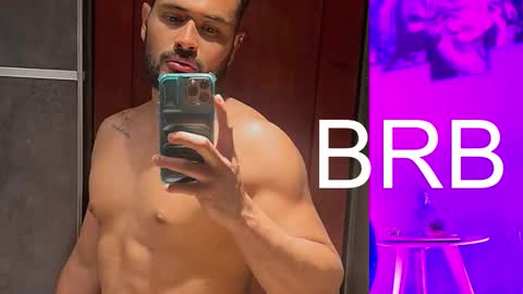 Snapshot of gael_meneses chatting on October 2025 11:51:02 AM Gael Meneses online show from October 2025 11:51:02 AM