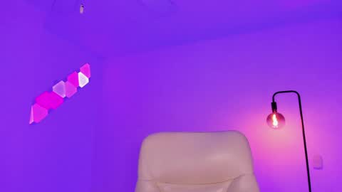 Gaia online show from February 2025 01:22:01 AM