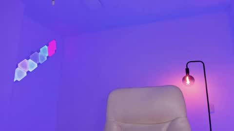 Gaia online show from February 2025 02:18:01 AM