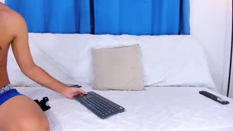 gal_stone_ online show from June 2026 01:05:02 AM