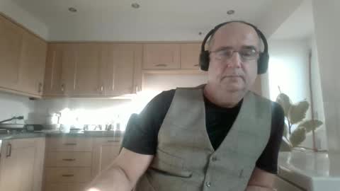 Snapshot of galacx chatting on December 2024 11:18:01 AM galacx online show from December 2024 11:18:01 AM