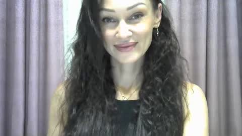 Snapshot of galaxy_33 chatting on September 2025 08:18:02 AM galaxy_33 online show from September 2025 08:18:02 AM