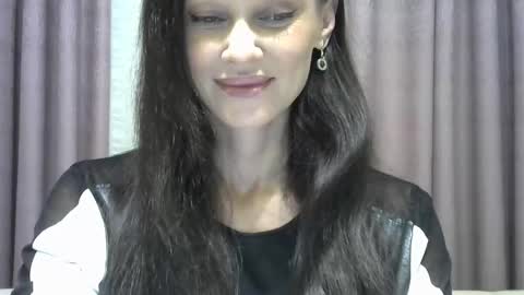 Snapshot of galaxy_33 chatting on October 2025 04:50:01 PM galaxy_33 online show from October 2025 04:50:01 PM