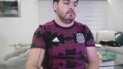 galoricardo10 online show from February 2026 07:51:01 AM