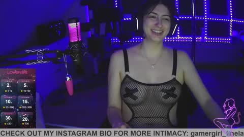 gamergirl_linela online show from October 2025 03:51:02 AM