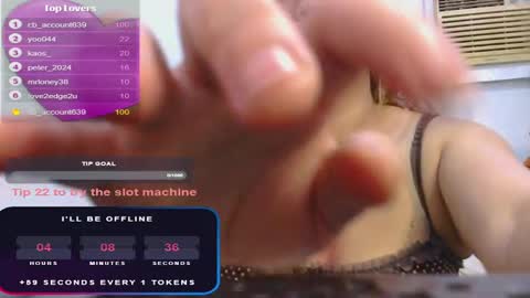 Snapshot of gamerstar9 chatting on December 2024 07:05:01 AM Jena online show from December 2024 07:05:01 AM