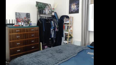 HOT  online show from January 2026 10:20:01 AM