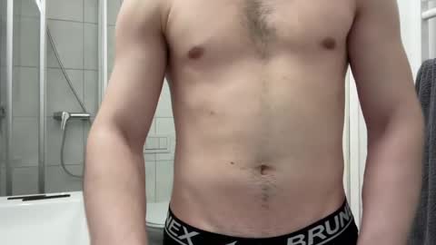 Snapshot of gap2it2and2enjoy chatting on March 2025 08:41:02 PM gap2it2and2enjoy online show from March 2025 08:41:02 PM