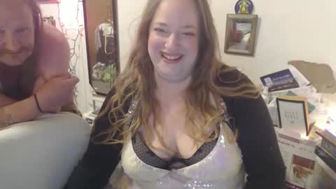 gardenoflilys1 online show from September 2025 06:15:01 AM