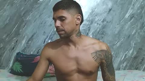 garotosweett online show from October 2025 07:28:01 AM