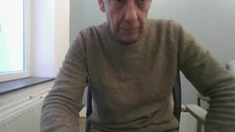 Snapshot of garou75 chatting on February 2026 07:16:02 AM garou75 online show from February 2026 07:16:02 AM