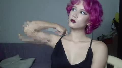 Snapshot of gasby_8 chatting on April 2026 10:57:02 PM gasby online show from April 2026 10:57:02 PM