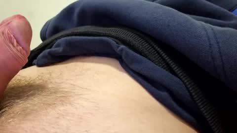 gaszparo online show from April 2026 10:18:01 PM