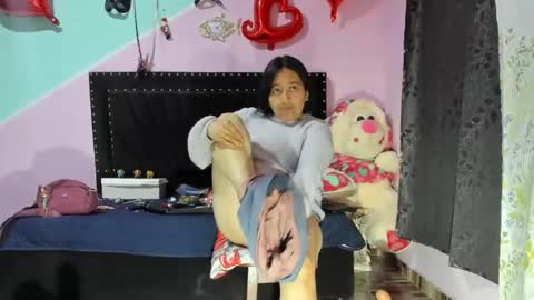 Diana online show from December 2024 01:04:02 AM