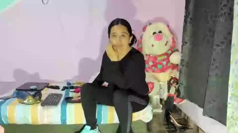 Diana online show from January 2025 02:04:01 AM