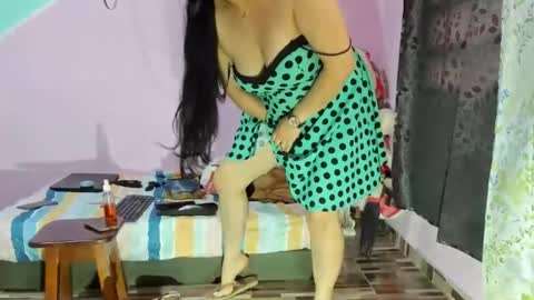 Diana online show from January 2025 12:06:02 PM