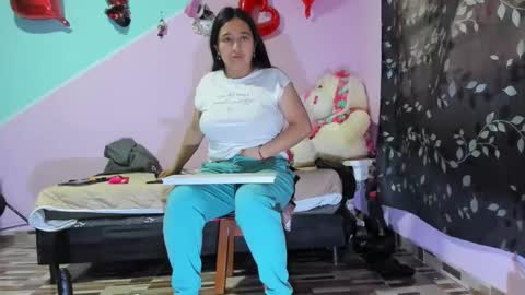 Snapshot of gaticahot001 chatting on November 2025 12:04:02 PM Diana online show from November 2025 12:04:02 PM