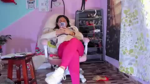 Diana online show from March 2026 06:23:02 PM