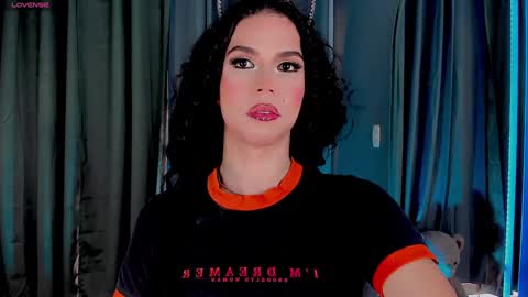 Snapshot of gatitavenecis1 chatting on December 2024 04:20:01 PM Vnecis Marn online show from December 2024 04:20:01 PM