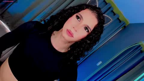 Snapshot of gatitavenecis1 chatting on January 2025 02:40:02 PM Vnecis Marn online show from January 2025 02:40:02 PM