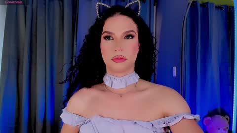 Snapshot of gatitavenecis1 chatting on January 2025 05:51:02 PM Vnecis Marn online show from January 2025 05:51:02 PM