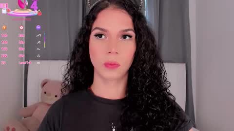 Snapshot of gatitavenecis1 chatting on October 2025 05:50:02 PM Vnecis Marn online show from October 2025 05:50:02 PM