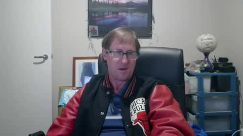 Snapshot of gatsby2025 chatting on November 2025 02:04:01 PM gatsby2025 online show from November 2025 02:04:01 PM