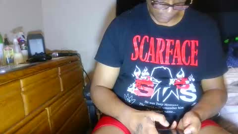 GaWdZKuMn online show from December 2025 05:18:02 PM