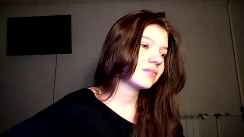 Helga online show from April 2026 07:58:01 PM