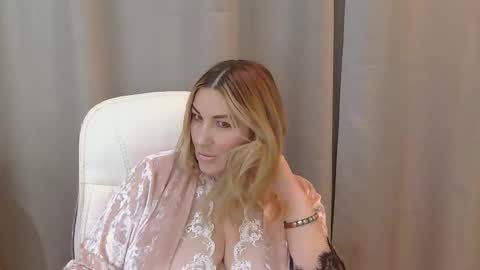 gazz2025 online show from October 2025 07:23:02 PM