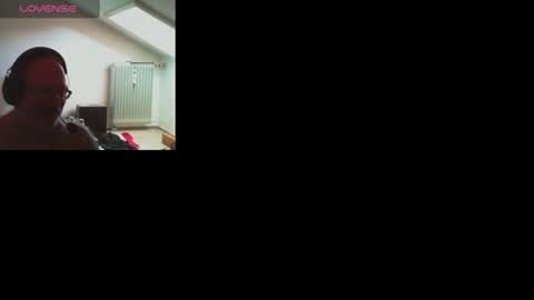 Snapshot of gbstoni chatting on June 2026 10:49:02 AM gbstoni online show from June 2026 10:49:02 AM