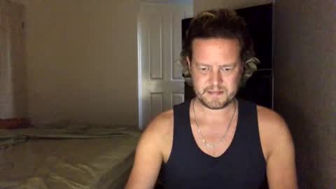 gcsurfer81 online show from December 2024 08:50:01 AM