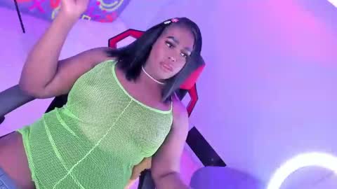 Snapshot of geanna_rose chatting on January 2025 05:12:01 AM geanna_rose online show from January 2025 05:12:01 AM