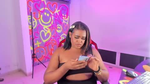 Snapshot of geanna_rose chatting on January 2025 04:52:01 AM geanna_rose online show from January 2025 04:52:01 AM