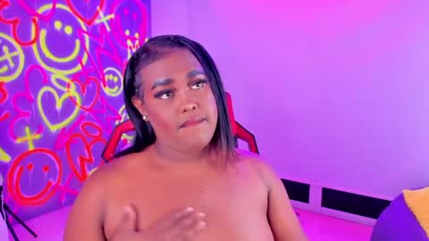 Snapshot of geanna_rose chatting on January 2025 07:06:01 AM geanna_rose online show from January 2025 07:06:01 AM