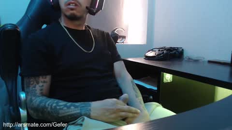 gefeeer online show from November 2025 05:48:02 PM