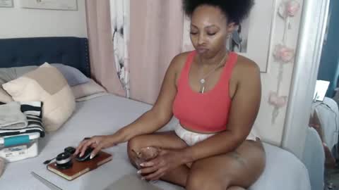 Snapshot of geishapaige chatting on September 2025 10:20:02 AM The Empress online show from September 2025 10:20:02 AM