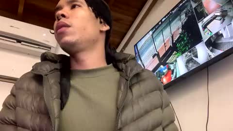 Andrs  online show from January 2026 06:40:01 AM