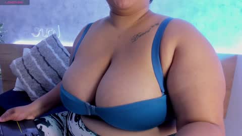 geminis muentes online show from January 2025 03:07:02 AM