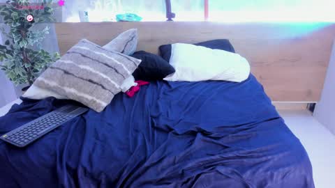 geminis muentes online show from January 2025 06:09:01 AM