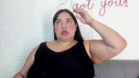 geminis muentes online show from November 2025 07:12:02 PM