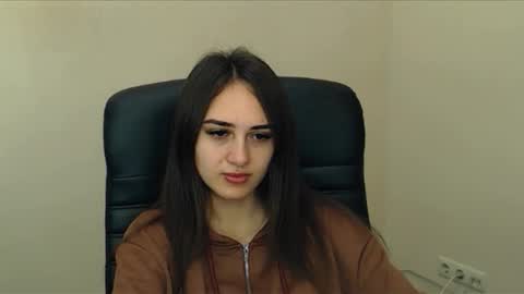 Gemma online show from November 2025 06:36:01 AM