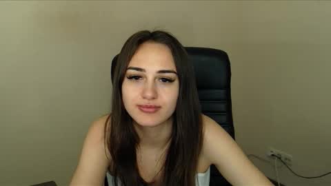 Gemma online show from November 2025 01:10:01 PM