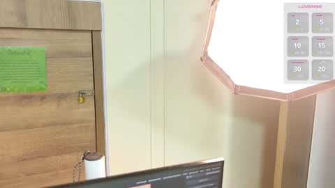 Maria  online show from November 2025 03:05:01 AM