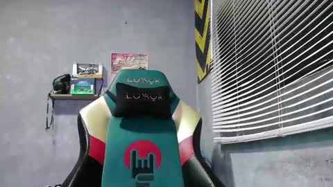 Snapshot of gendo_05 chatting on October 2025 10:00:02 PM GENDO online show from October 2025 10:00:02 PM